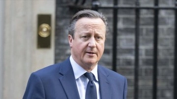 İngiltere Dışişleri Bakanı Cameron: Gemilere saldıranlara karşı harekete geçmekte haklıyız