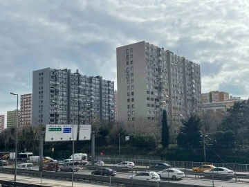 “İnşaatlarda karne şartı ve fenni mesuliyet şartını hayata geçirmemiz gerekiyor”
