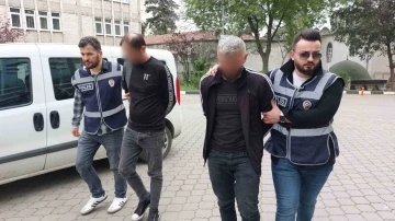 İnşaattan elektrikli vinç çalan 2 kişi yakalandı
