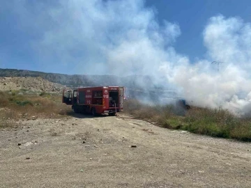 İşçilerin kaldığı teslim olan ev küle döndü
