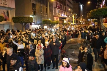 İskenderun’da 6 Şubat depremlerinde hayatını kaybedenler anıldı
