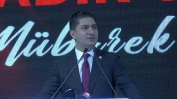 İsmail Özdemir: “Zor zamanlarda yanınızda kimlerin yürüdüğü anlamlı bir olaydır”
