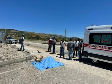 Isparta’da trafik kazası: 1 ölü, 2 yaralı
