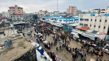 İsrail, Gazze'de belediyeye ait araçların yaklaşık yüzde 70'ini hizmet dışı bıraktı