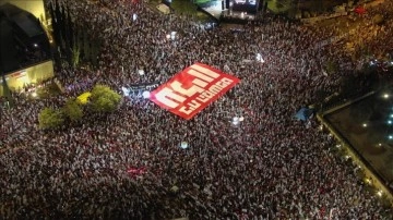 İsrail'de yargı düzenlemesinde gözlerin çevrildiği Yüksek Mahkeme önünde protesto gösterisi