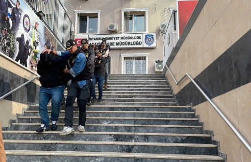 60 adrese eş zamanlı fuhuş baskını: 38 kişi gözaltına alındı, 85 kadın kurtarıldı