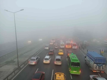 İstanbul’da etkili olan sis görüş mesafesini düşürdü
