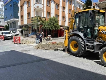 İstanbul’un göbeğinde 20 saattir elektriksiz kaldılar
