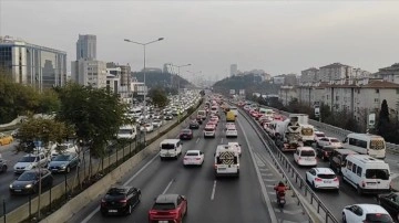 İstanbul'da trafik yoğunluğu yüzde 80'i aştı