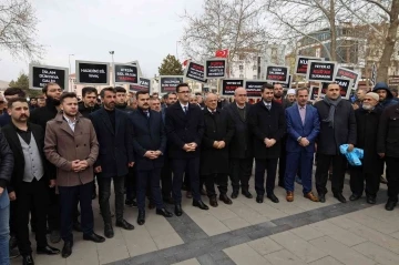 İsveç’te Kuranı Kerimin Yakılması Yahyalı’da Protesto Edildi
