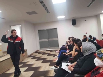 Yalova Devlet Hastanesi personeline yangın eğitimi verildi