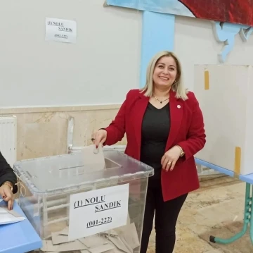 İYİ Parti Niğde Kurumsal Politikalar Başkanı Bozkurt partisinden istifa etti
