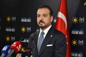 İYİ Parti Sözcüsü Kürşad Zorlu: “(Meral Akşener) Hastanedeki muayenenin ardından evinde istirahata geçti”
