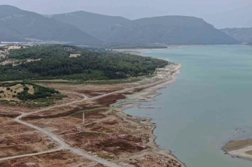 İzmir barajlarında tehlike yaklaşıyor: &quot;Son yılların en düşük seviyesi&quot;
