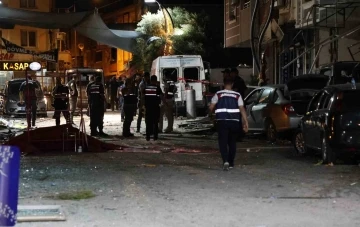 İzmir’de 5 kişinin öldüğü patlama alanında incelemeler devam ediyor
