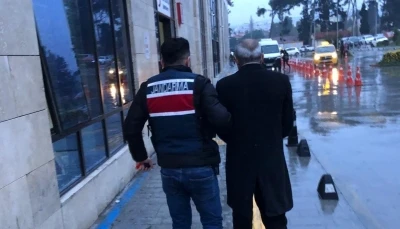 İzmir’de sosyal medyadan terör propagandası operasyonu: 4 gözaltı
