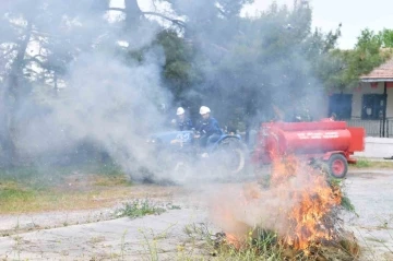 İzmir’in ormanlarına gönüllü kalkanı
