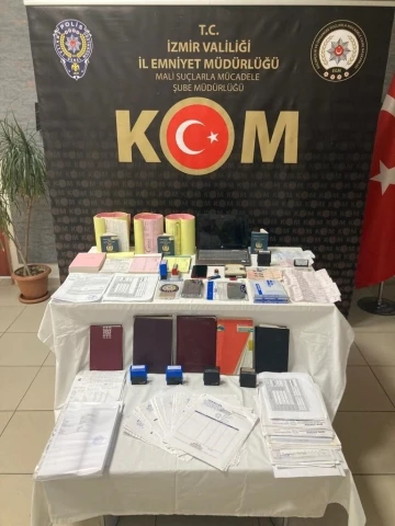 İzmir polisinden sahte fatura operasyonu
