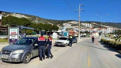 Jandarma bir haftalık çalışmasında suçlulara göz açtırmadı
