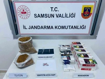 Jandarma kaçak tütün mamulü ele geçirdi
