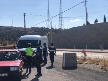 Jandarma ve polis ekiplerinden ortak denetim
