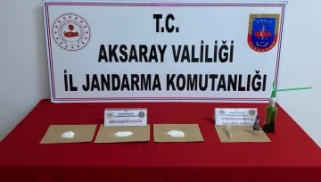 Jandarmadan uyuşturucu operasyonu: 4 gözaltı
