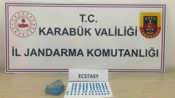 Jandarmadan uyuşturucu operasyonu
