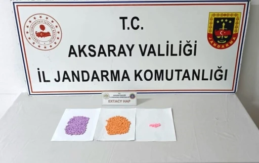 Jandarmanın operasyonunda uyuşturucu hap ele geçirildi
