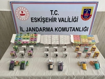 Kaçak elektronik sigara satışı yapmaya hazırlanan şahıs yakayı ele verdi
