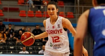 Kadın basketbolunun önemli ismi kariyerini sonlandırdı