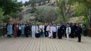 Kadınlar, Büyükşehir’le şehrin doğal güzelliklerini görme fırsatı buldu
