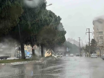 Kahramanmaraş’ta sağanak etkili oldu
