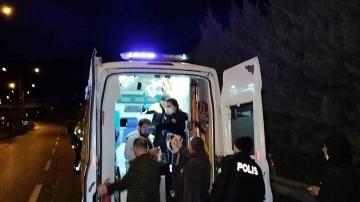 Orhangazi'de kamyonet tıra çarpıp karşı şeride geçti: 1 yaralı