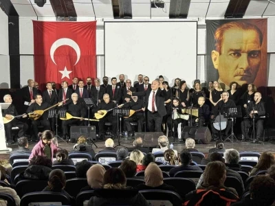 Karacasu’da Büyükşehir’den halk müziği konseri
