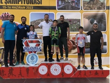 Karaman bisiklet takımından 3 bronz madalya
