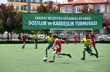 Karatay’da “Ortaokullar Arası Dostluk ve Kardeşlik Futbol Turnuvası” başladı
