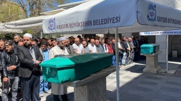 Karbonmonoksitten zehirlenen kardeşler toprağa verildi
