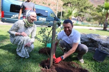 Kardeş şehirden Marmaris’e fidan
