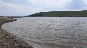 Kars’ta baraj ve göllere girmek yasaklandı
