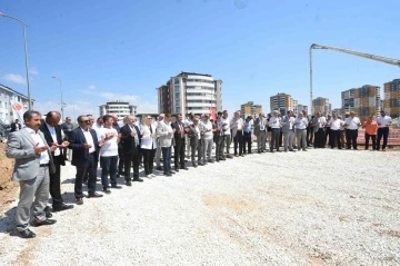 Kastamonu’da inşa edilecek kapalı pazar yerinin temeli dualarla atıldı
