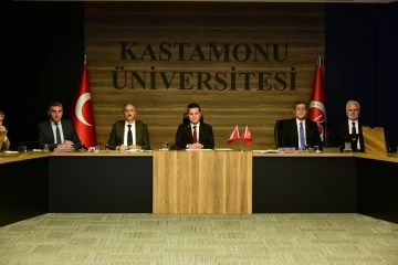 Kastamonu Üniversitesi Senatosu, yeni eğitim öğretim dönemi hazırlıklarını görüştü
