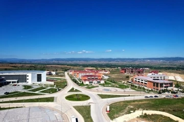 Kastamonu Üniversitesi, “Üniversitelerin Alan Bazında Yetkinlik Analizi” raporunda en iyiler arasında yer aldı
