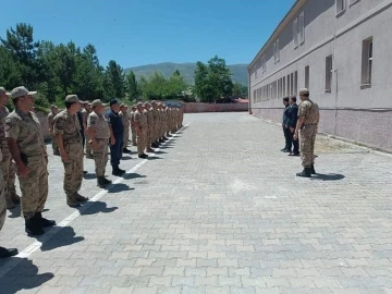 Kaymakam ve belediye başkanından bayram ziyaretleri
