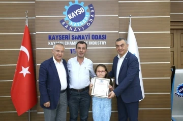 KAYSO yeni üyelerine üyelik beratlarını takdim etti
