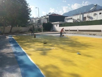 Kemer Belediyesi’nden okullara bakım
