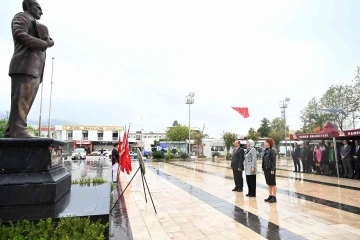 Kemer’de öğretmenler unutulmadı
