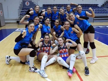 Kepez’in kadın voleybolcularından final gibi galibiyet
