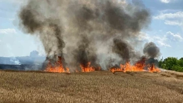 Keşan İtfaiye Müdürü Alp: &quot;En ufak yangın belirtisi 112 Acil Çağrı Merkezi’ne bildirilmeli&quot;
