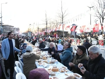 Kestel Belediyesi’nden 6 bin kişilik sokak iftarı