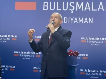 Kılıçdaroğlu, Adıyaman’da vatandaşlarla bayramlaştı
